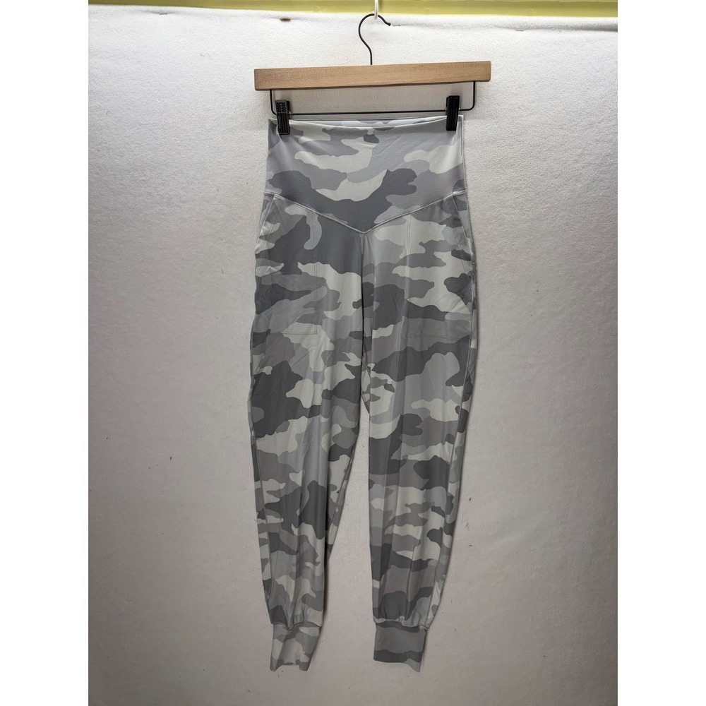 Aerie OFFLINE Real Me Joggers Womens Medium Grey Camo V-Waist Pockets 3503